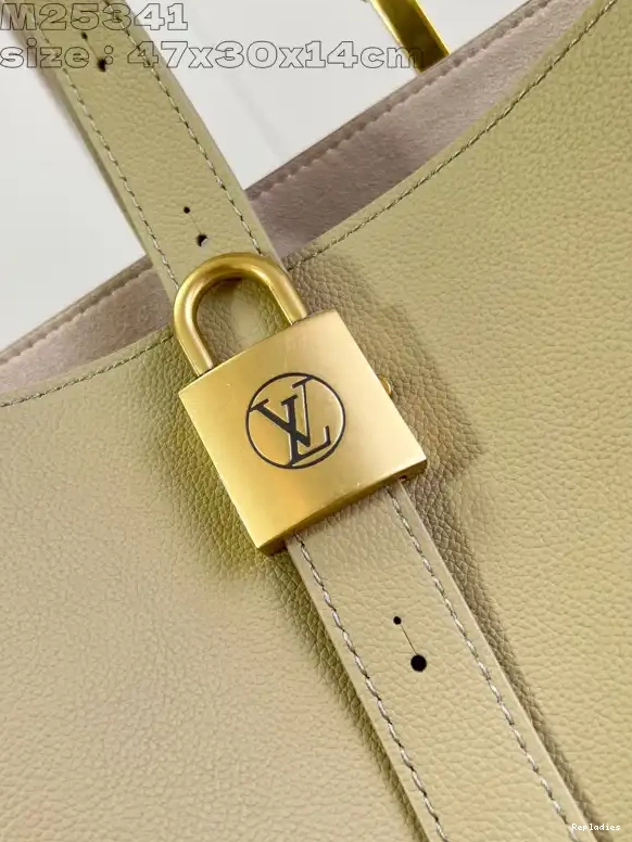 Cheap VUITTON MM-47*30*14CM LOUIS Key Cabas Low 0702